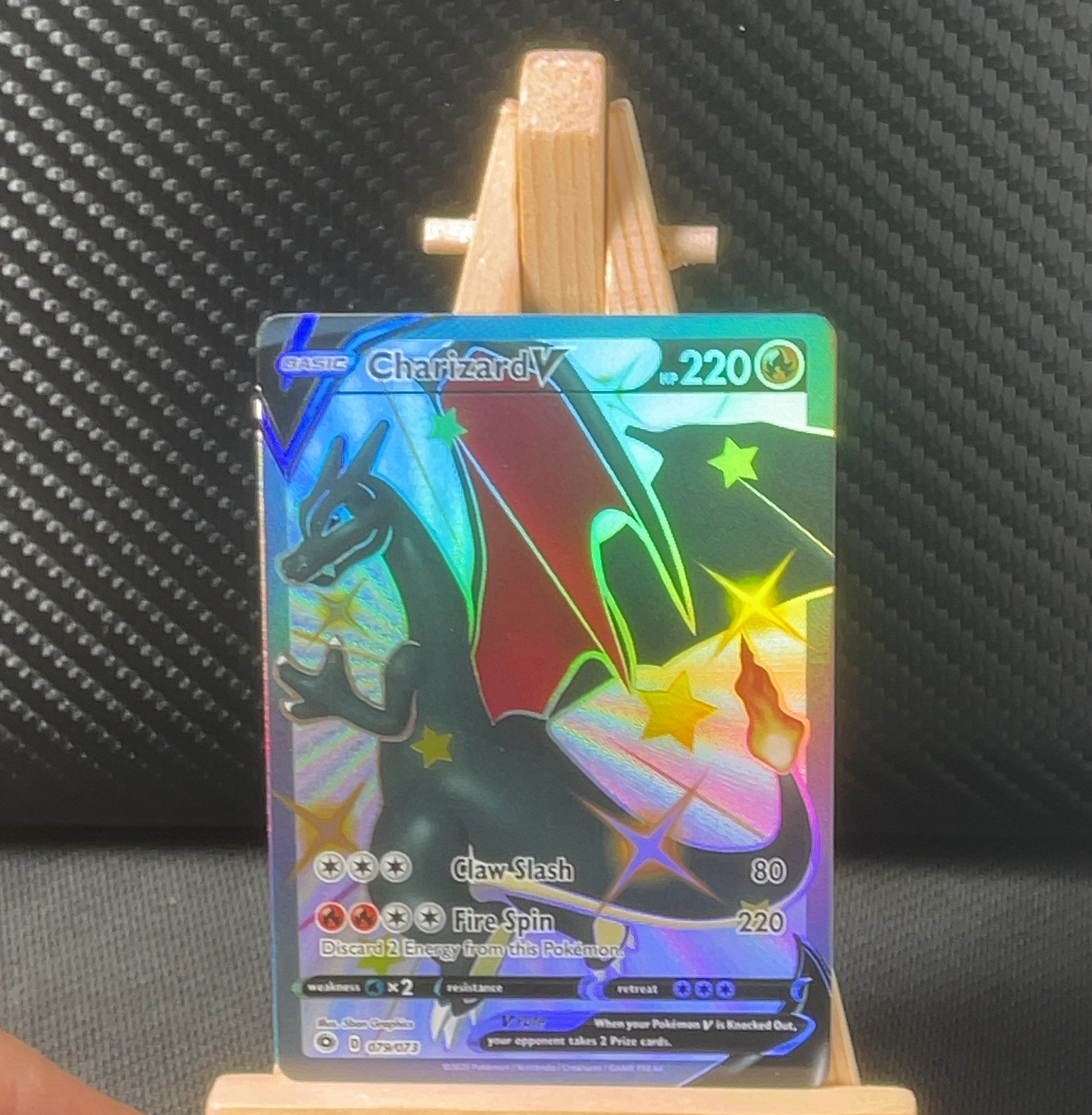 Foil detail of Charizard V — Champion's Path 079/073